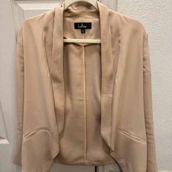 Blazer - Picture 1 of 3
